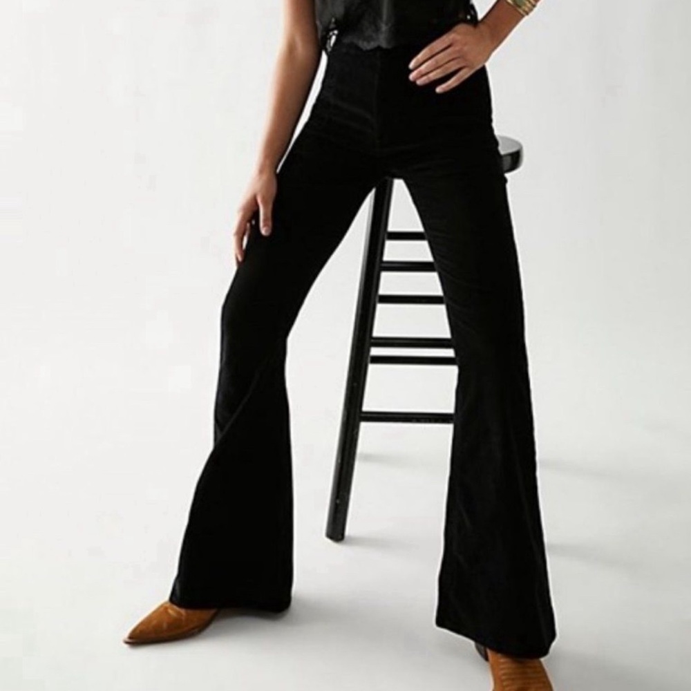 FREE PEOPLE Jayde Black Cord Flare Jeans NEW 29 - Picture 2 of 2